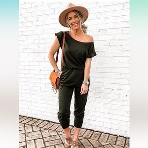 Women’s Romper Size XL